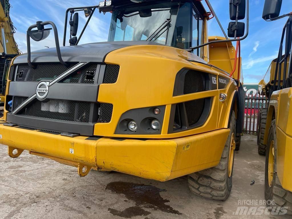 Volvo A 25 G Tombereau articulé
