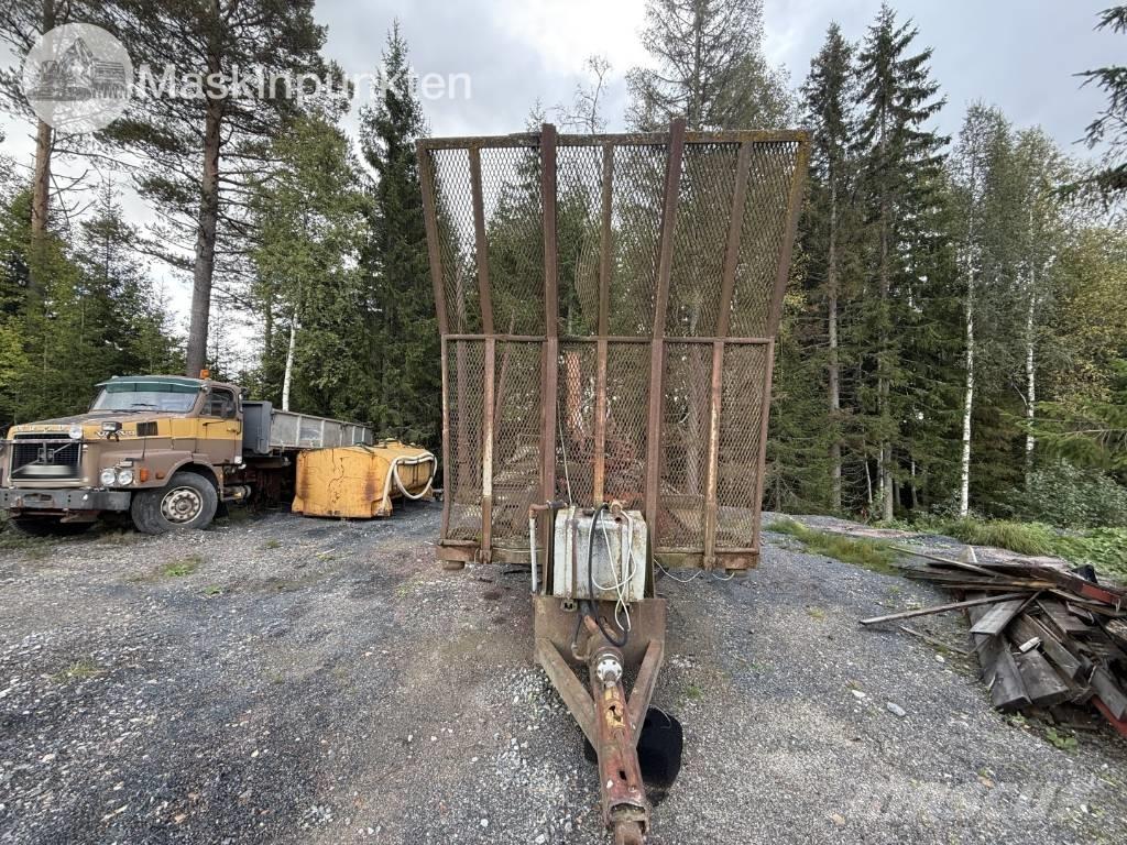  Traktorvagn med kran Autre remorque agricole