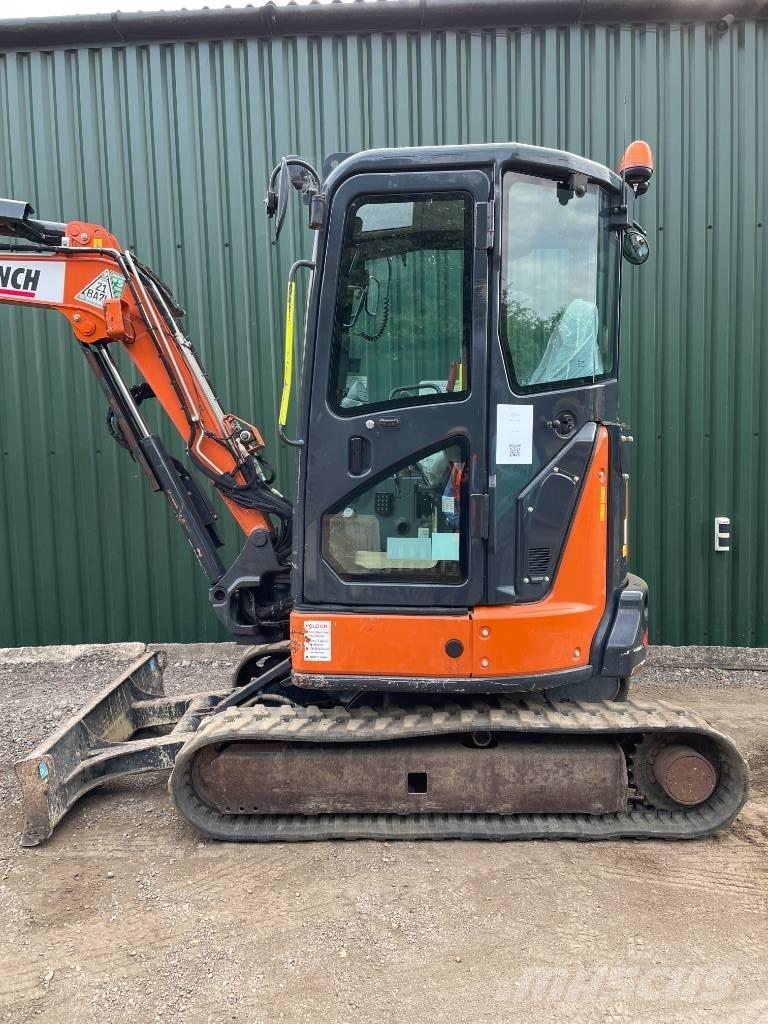 Hitachi ZX 33 U-6 Mini pelle < 7t