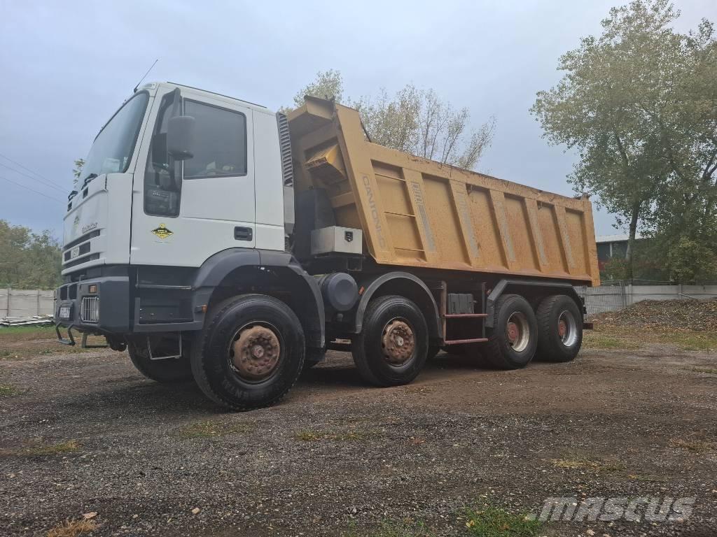 Iveco Trakker 440 Camion benne