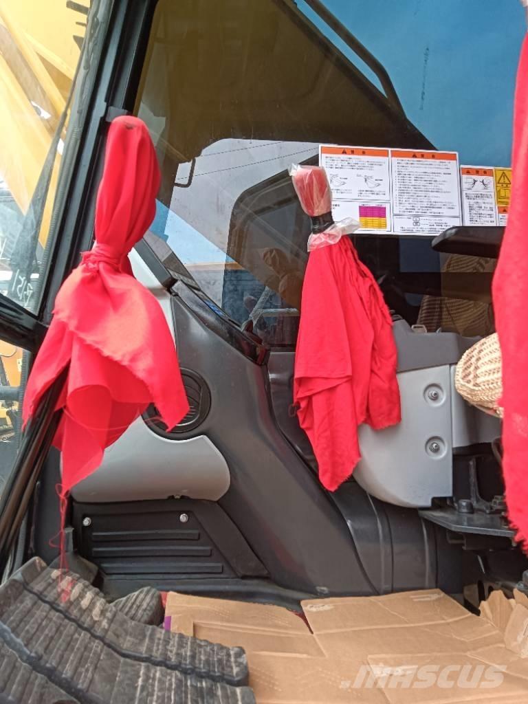 Komatsu PC 200-8 Pelle sur chenilles
