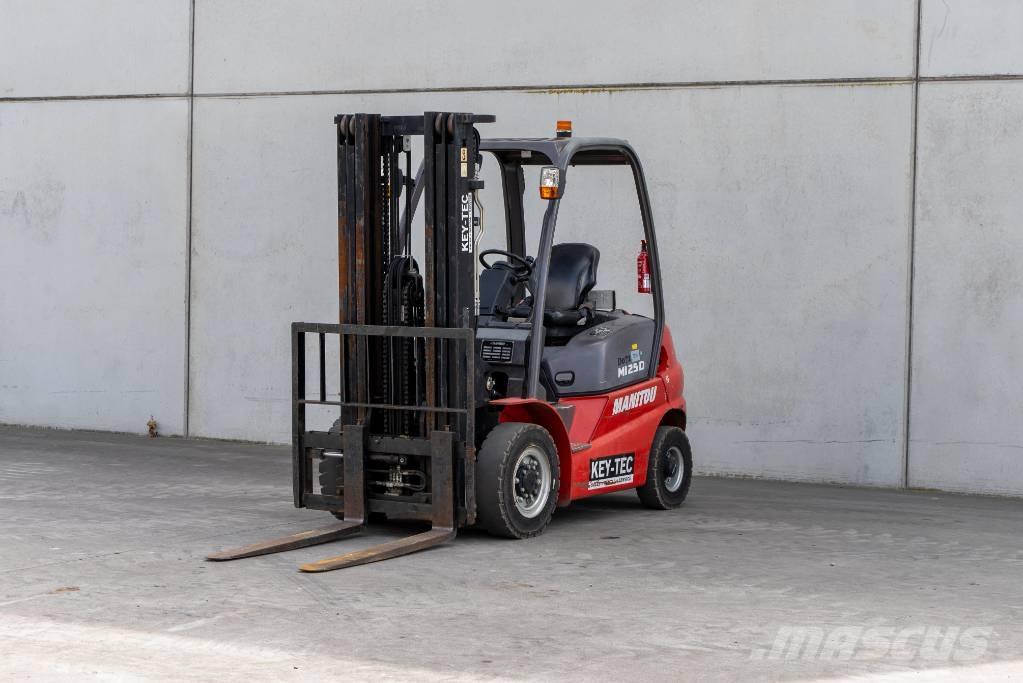 Manitou MI 25 D Chariots diesel