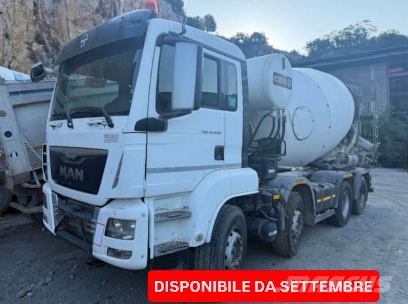 MAN 41.440 Bétonnière
