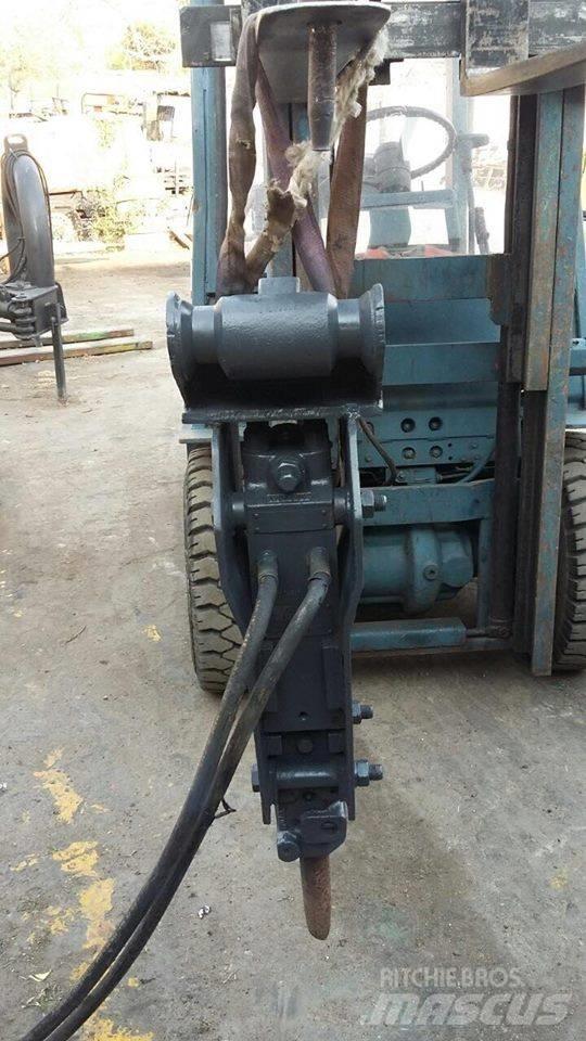 Thomas 150 Enfonce pieu hydraulique