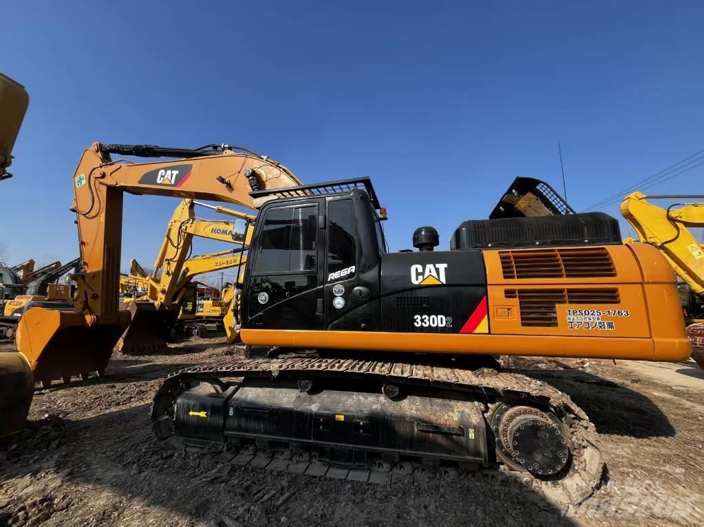 CAT CAT330D2 Mini pelle 7t-12t