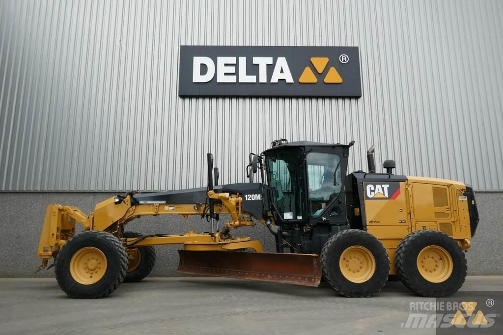 CAT 120M2 Niveleuse