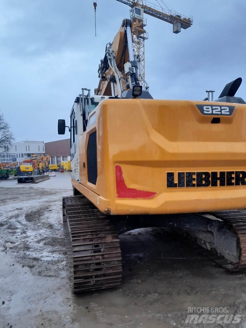 Liebherr R922 Pelle sur chenilles