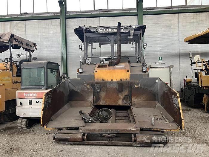 Volvo ABG 6870 Finisseur