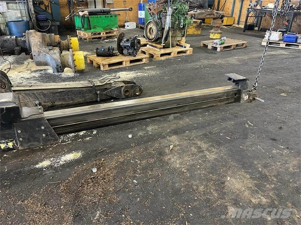 John Deere 1910G Grue porteuse