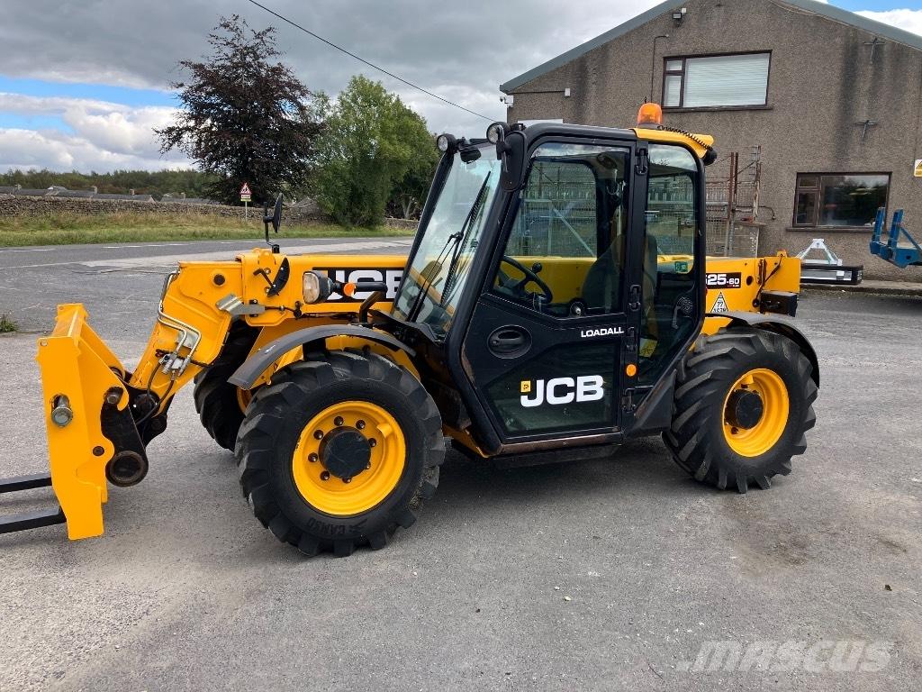 JCB 525-60 Agri Plus Télescopique agricole