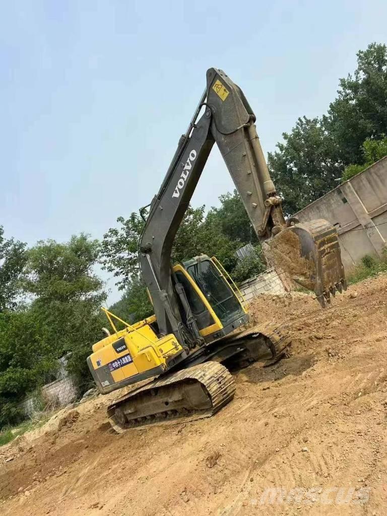 Volvo EC 140 D Pelle sur chenilles