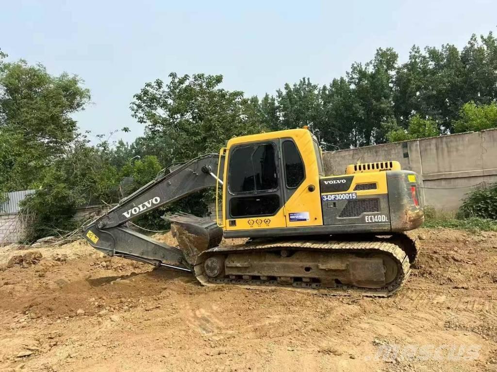 Volvo EC 140 D Pelle sur chenilles