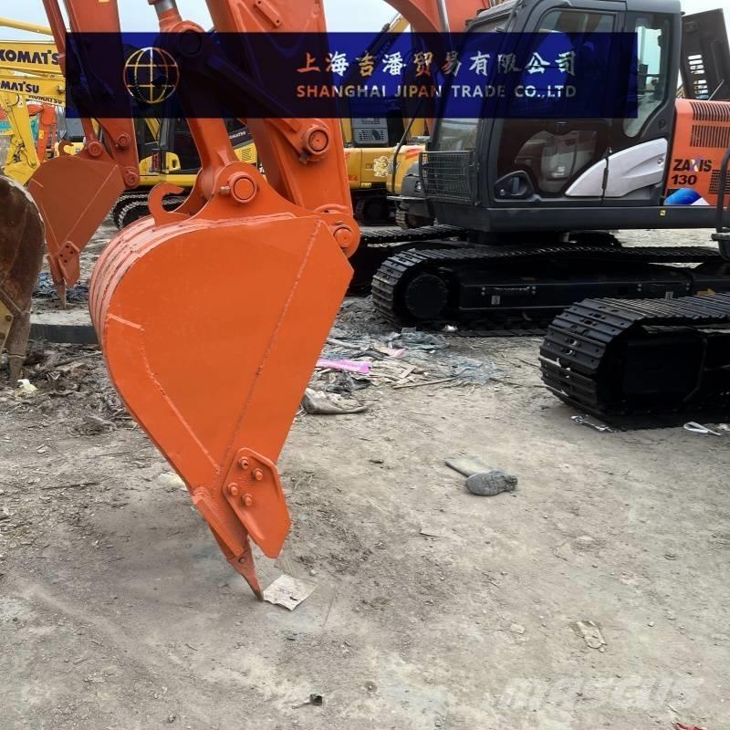 Hitachi ZX 130 Pelle sur chenilles