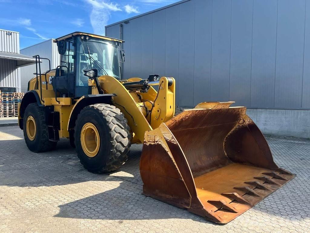 CAT 962M Chargeuse sur pneus