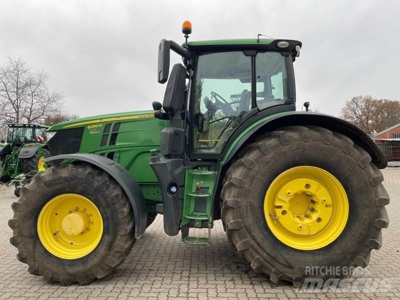 John Deere 6250R Tracteur