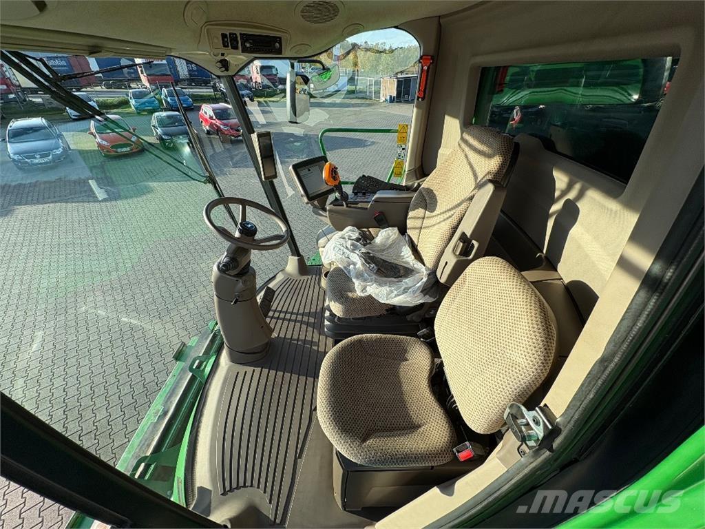 John Deere T660 i Moissonneuse batteuse