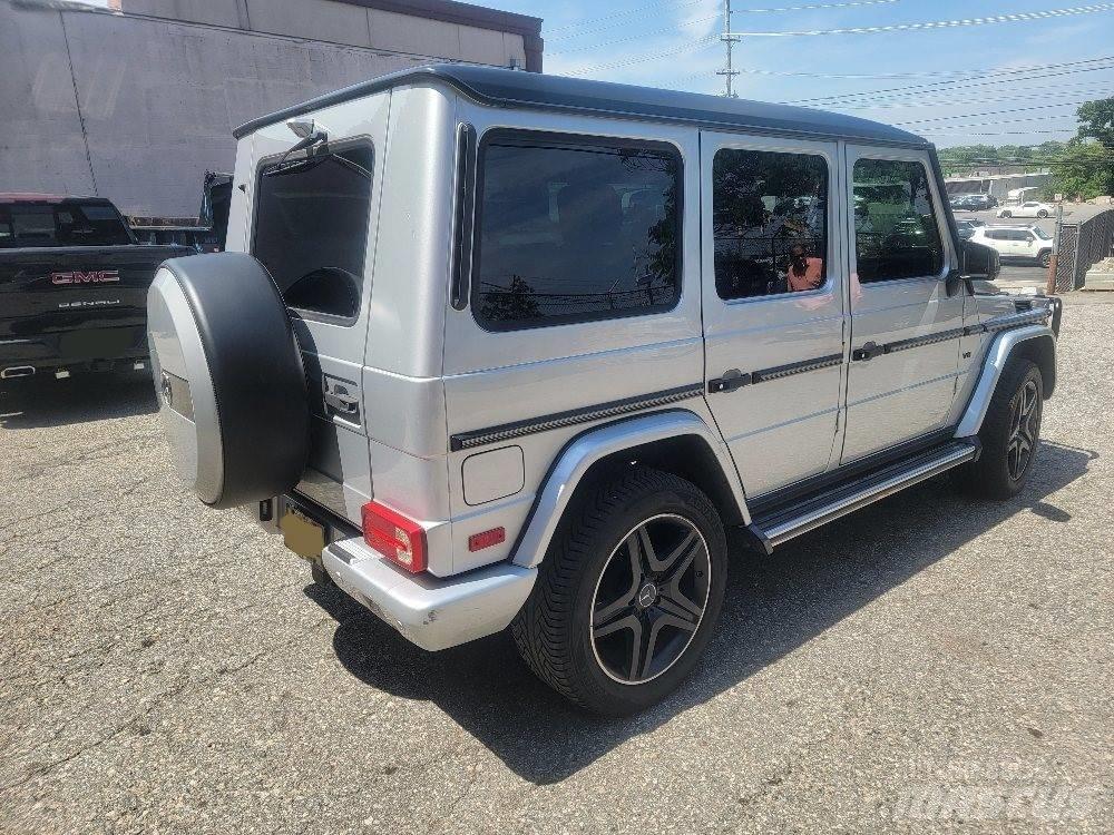 Mercedes-Benz 550g Autre camion