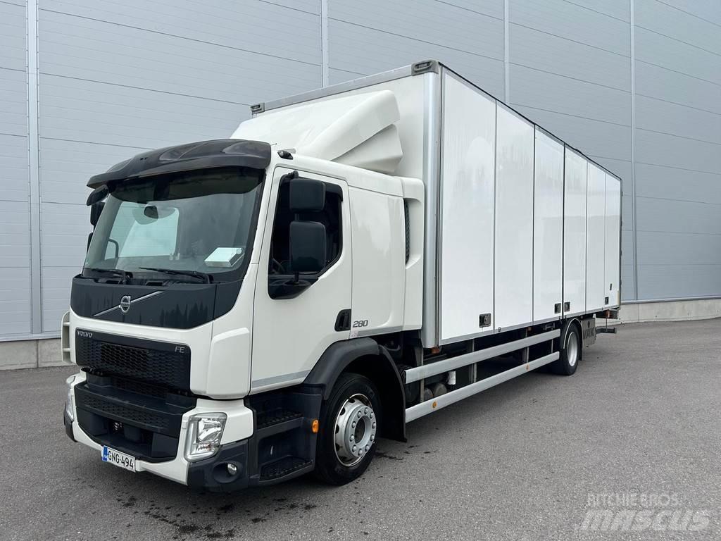 Volvo FE Camion Fourgon