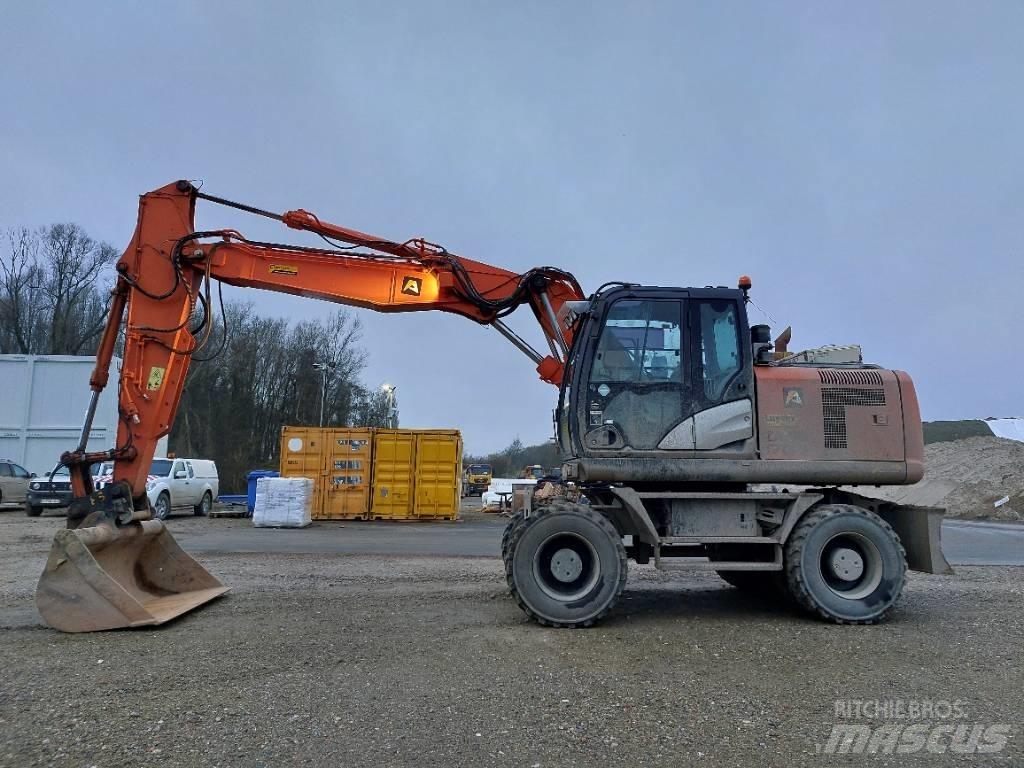 Hitachi ZX170W-5B Pelle sur pneus