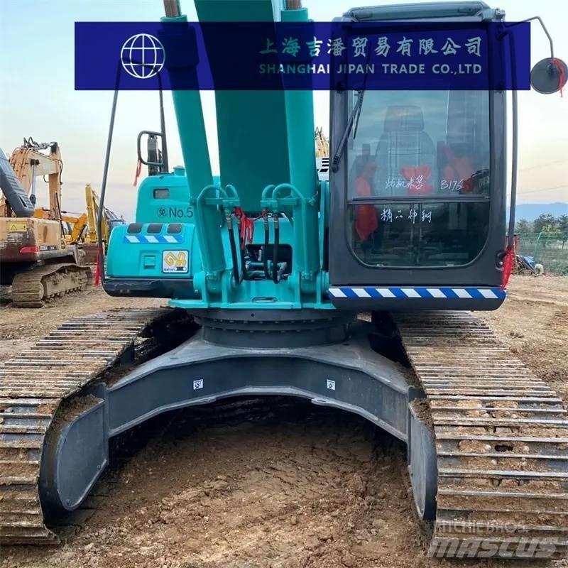 Kobelco 210 Pelle sur chenilles