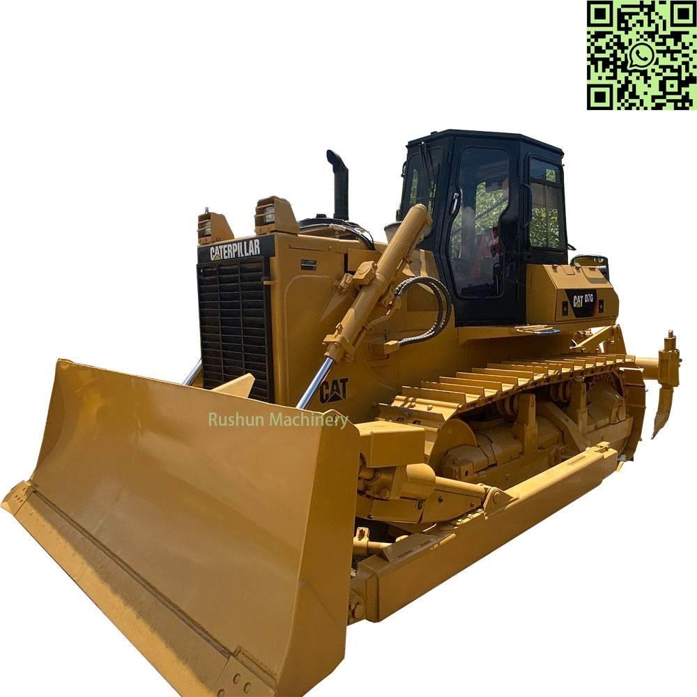 CAT D 7 G Niveleuse