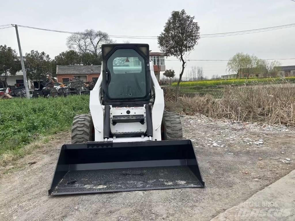Bobcat S 300 Chargeuse compacte
