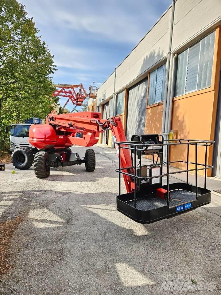 Manitou 160 ATJ Nacelles articulées