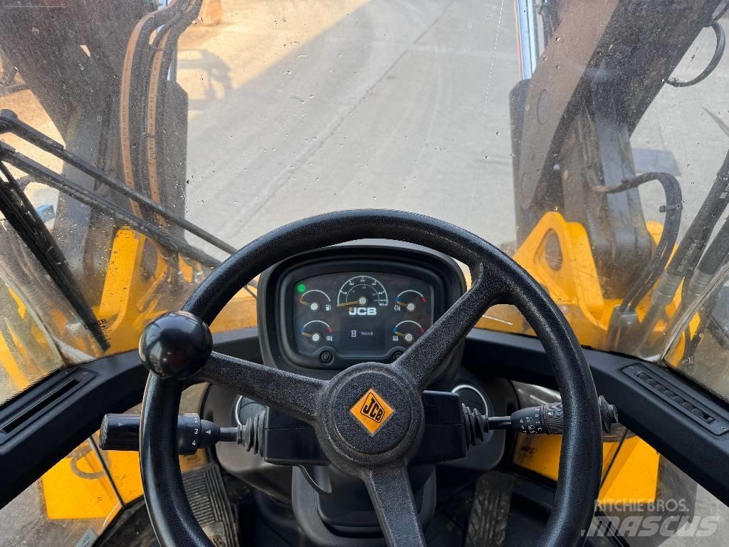 JCB 437 HT Agri Chargeuse multifonction