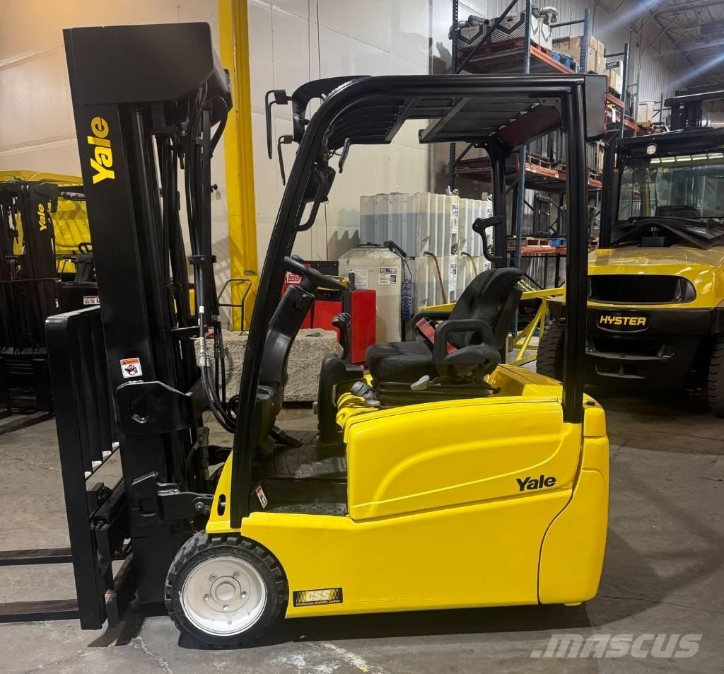 Yale ERP 040 VT Chariots élévateurs électriques
