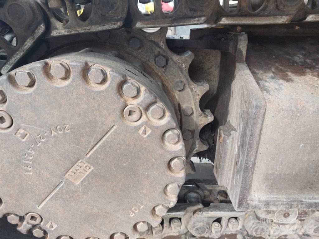 Komatsu PC228USLC-11 Pelle sur chenilles