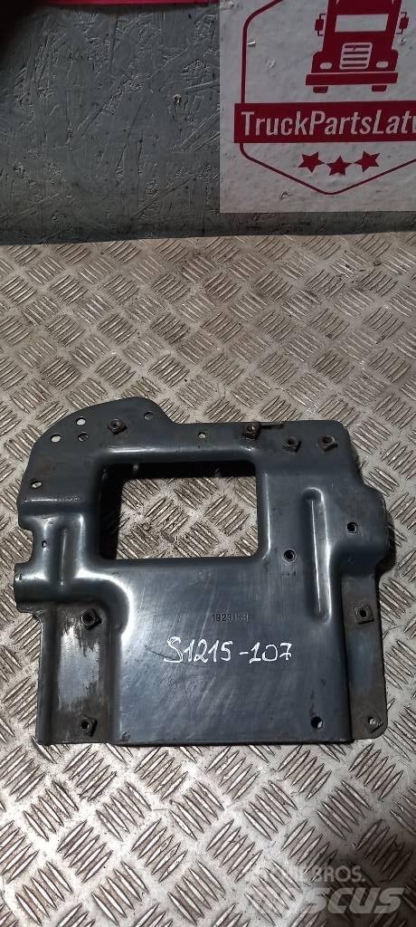 Scania R440  1923153 Cabines
