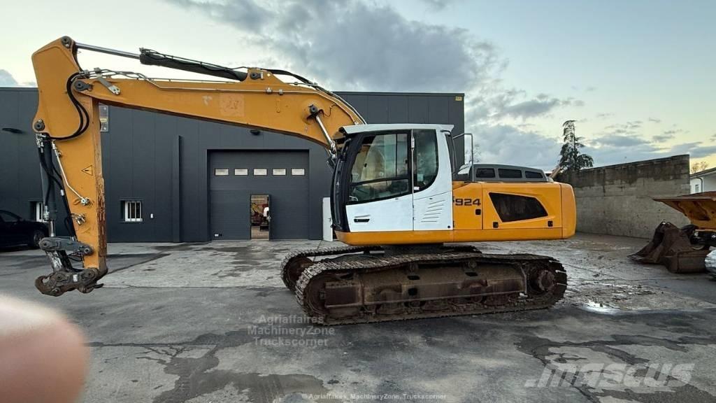 Liebherr R924LC Pelle sur chenilles
