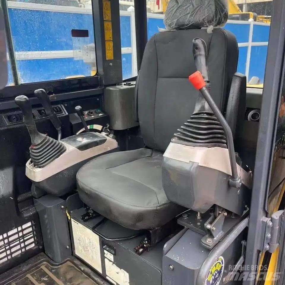 Komatsu PC56-7 Pelle sur chenilles
