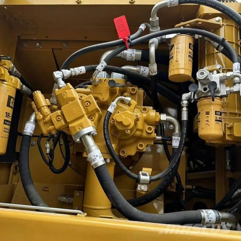 CAT 330 D Pelle sur chenilles