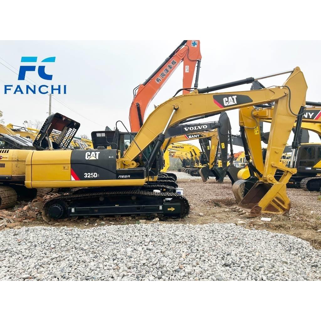 CAT 325 D Pelle sur chenilles