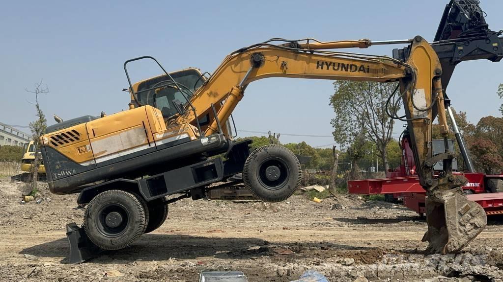 Hyundai R 150 W-9 Pelle sur pneus