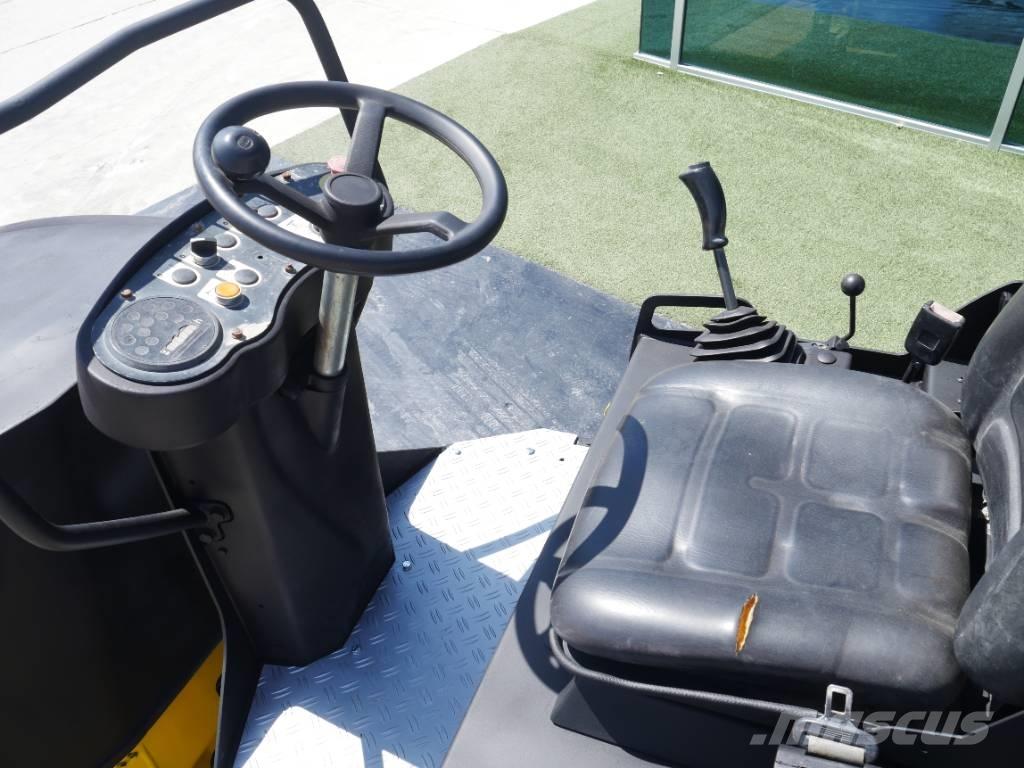 Bomag BW 120 AD-4 Rouleaux tandem