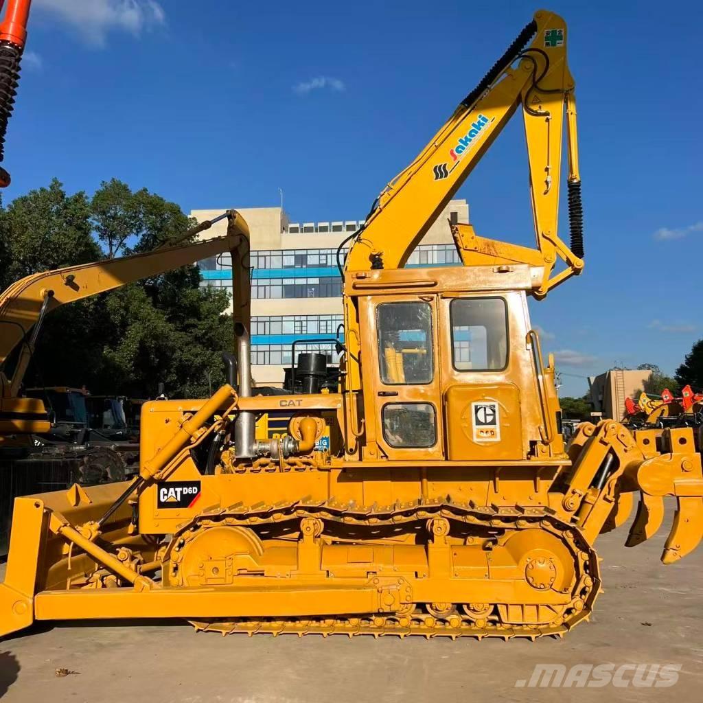 CAT D 6 D Bouteurs sur chenilles