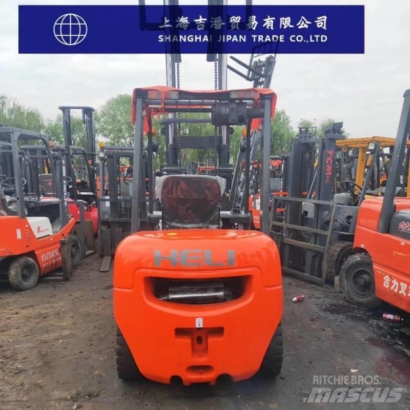 Heli H2000 30 Chariots diesel