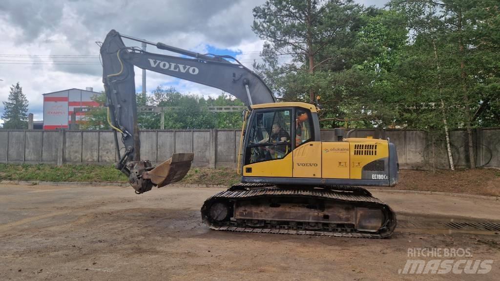 Volvo EC180CL Pelle sur chenilles