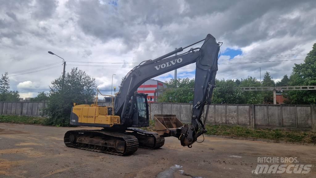 Volvo EC180CL Pelle sur chenilles