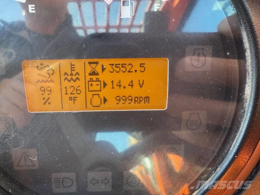 SkyTrak 10054 Chariot télescopique