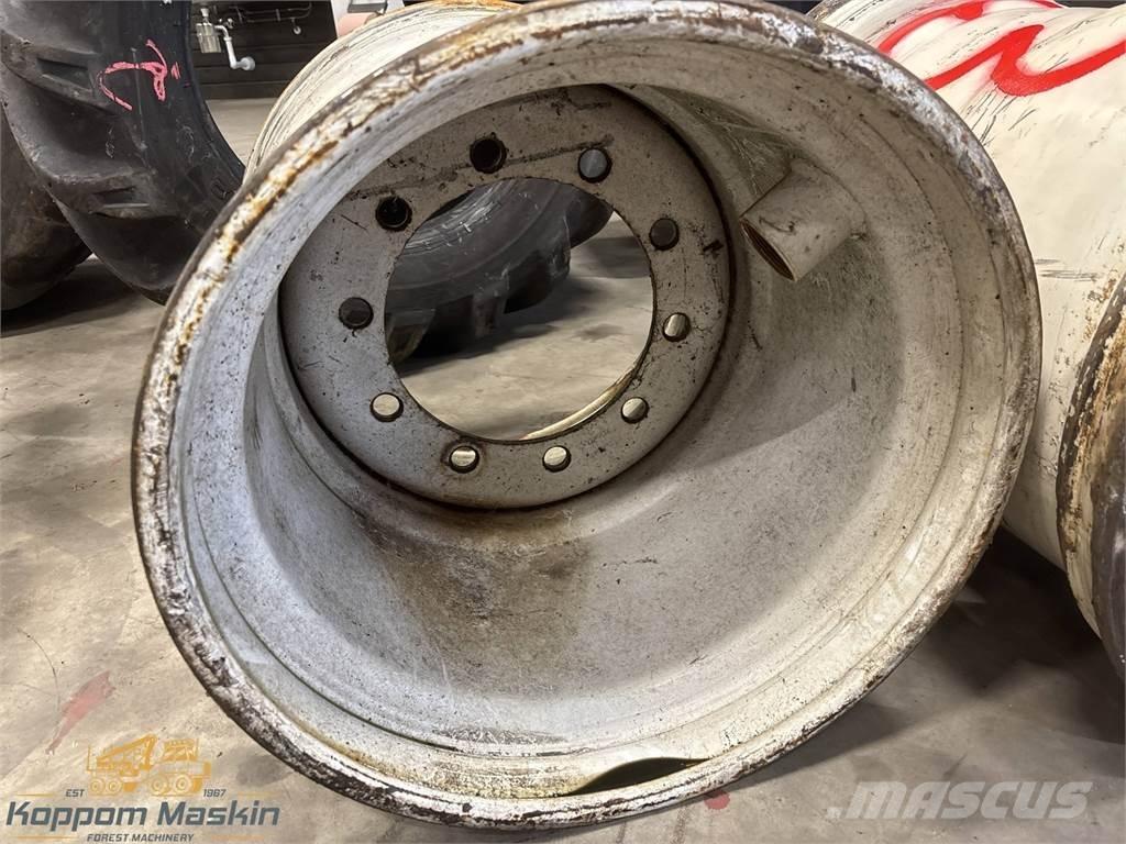 Gremo 950 24x22,5 Pneus, roues et jantes