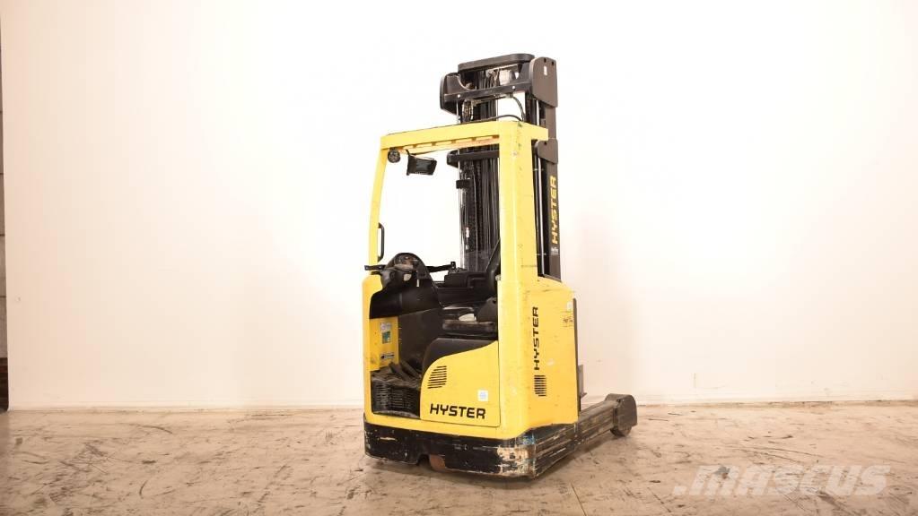Hyster R 1.6 Chariot à mât rétractable