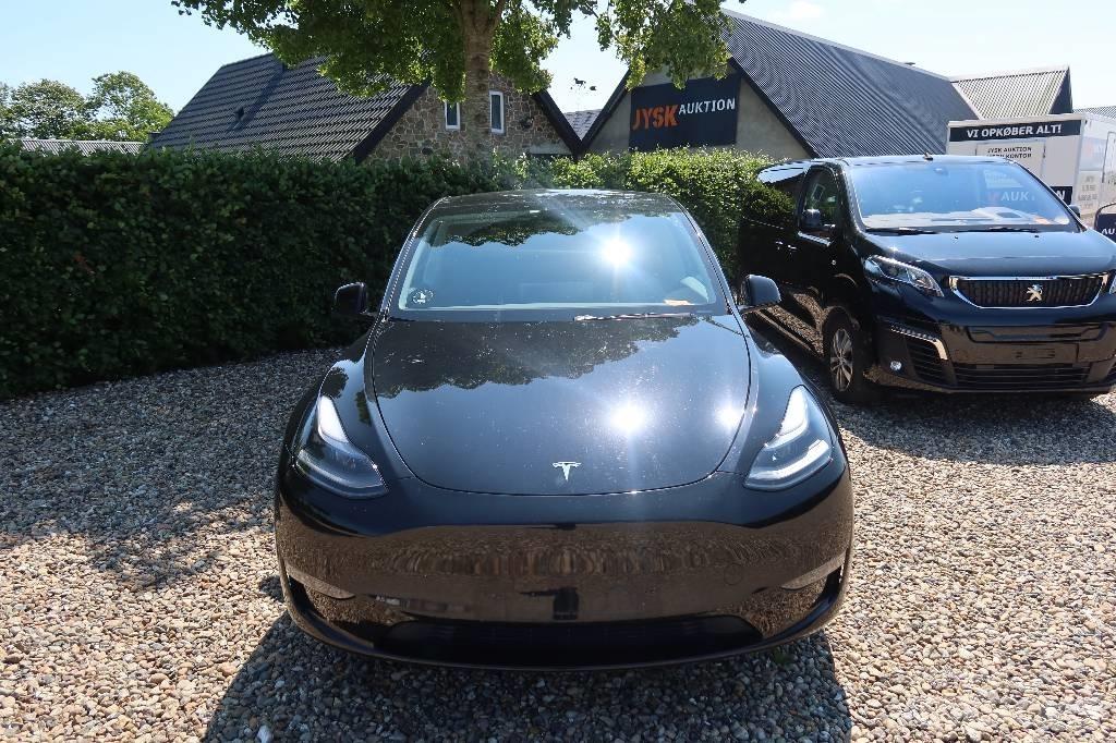 Tesla Model Y Voiture