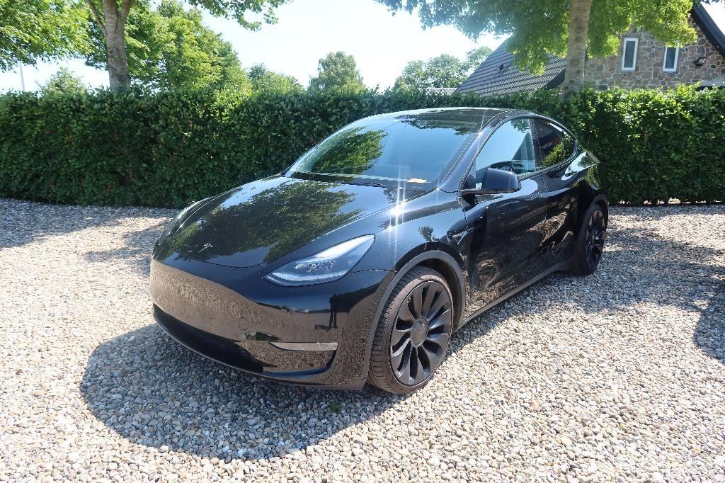 Tesla Model Y Voiture