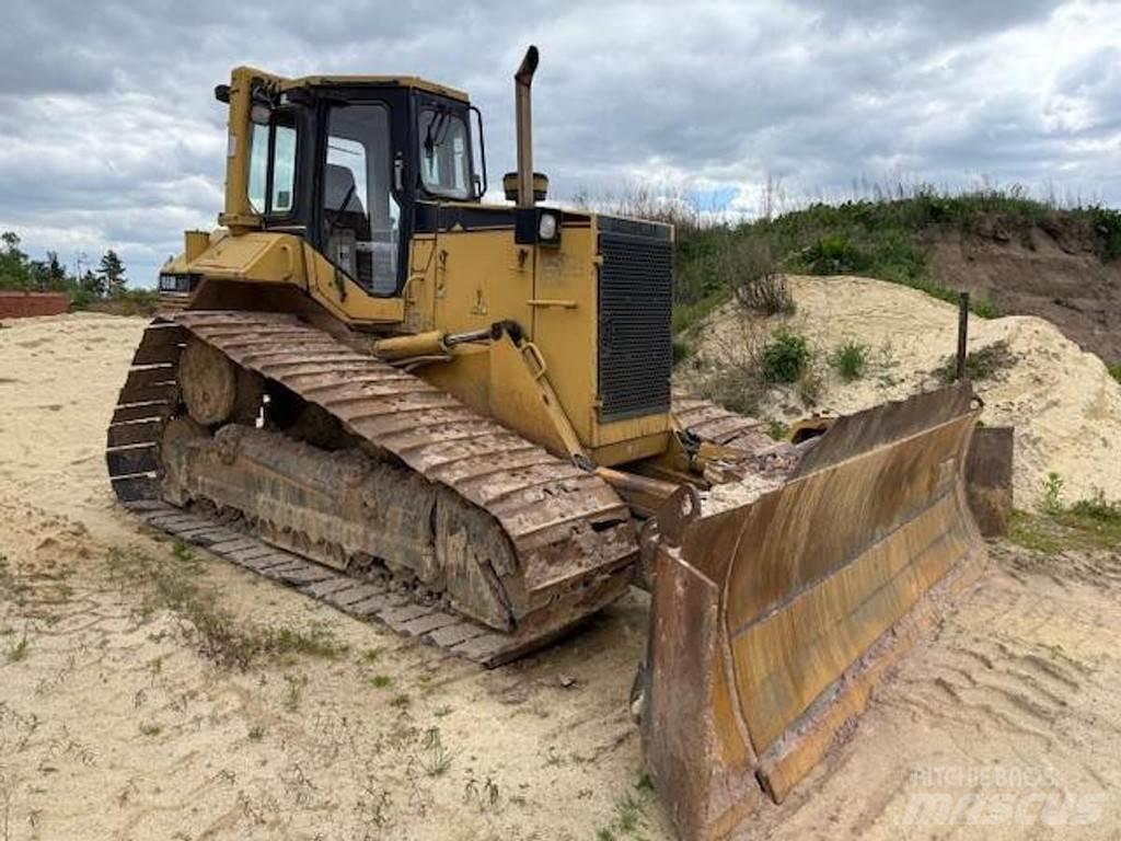 CAT D6M LGP Bouteurs sur chenilles