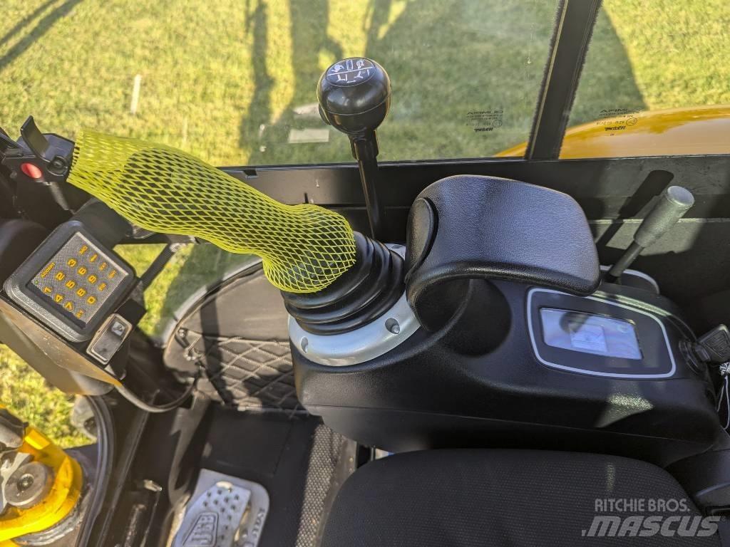 JCB 8026 CTS Mini pelle < 7t