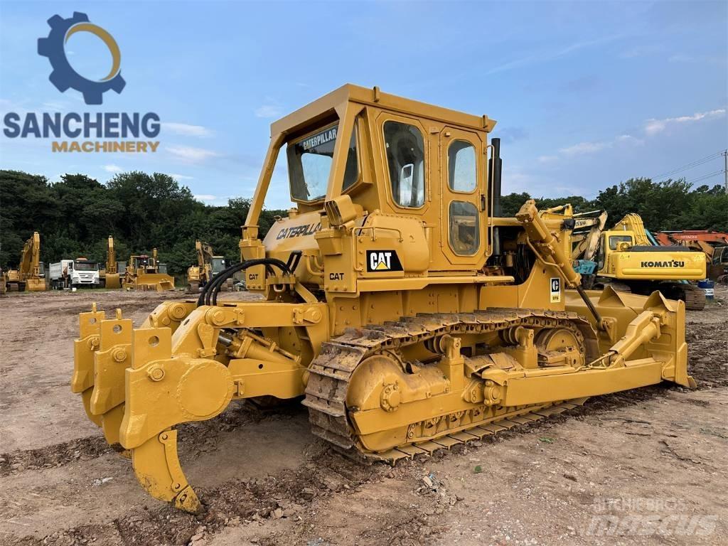 CAT D 7 G Bouteurs sur chenilles