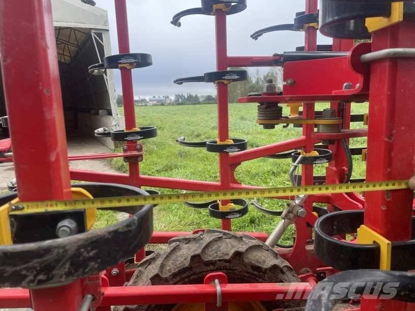 Väderstad NZM 600 Déchaumeur, cultivateur